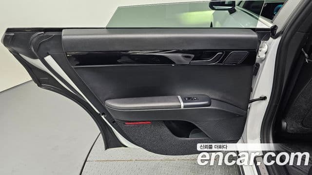 Hyundai Grandeur Hybrid 2024 — Şəkil 1/30