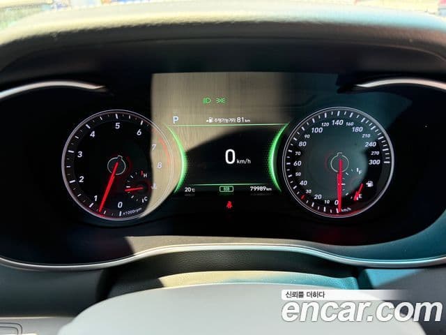 Genesis G70 2018 — ფოტო 12/19