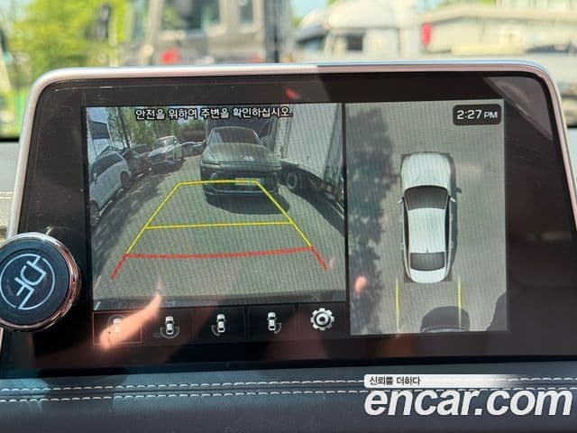 Genesis G70 2018 — ფოტო 17/19