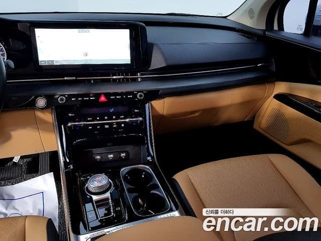 Kia Carnival 2022 — Фото 9/20