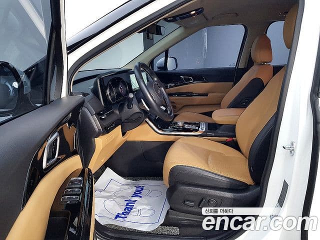 Kia Carnival 2022 — Фото 10/20