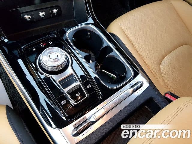 Kia Carnival 2022 — Фото 14/20