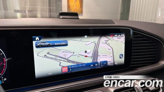 Mercedes-Benz GLE-Class 2025 — Фото 10/19