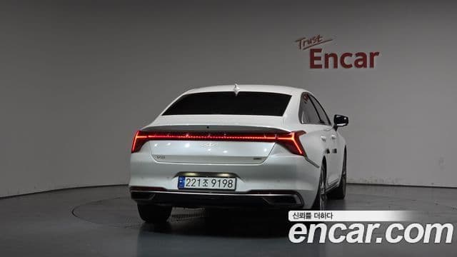 Kia K8 2022 — Şəkil 4/20