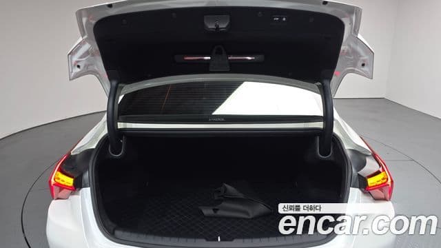 Kia K8 2022 — Photo 15/34