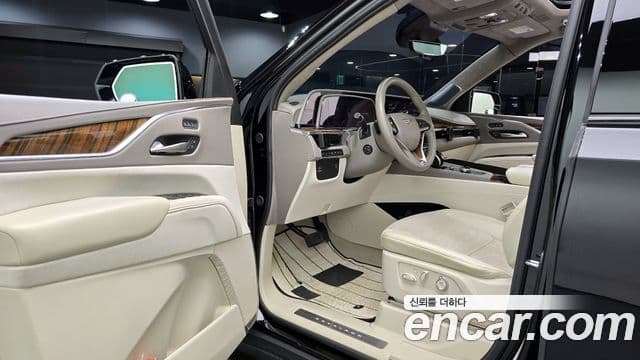 Cadillac Escalade 2024 — ფოტო 9/20