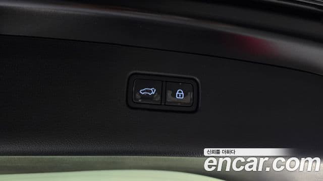 Genesis GV80 2020 — Photo 18/40