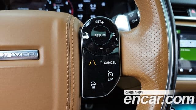 Land Rover Range Rover Velar 2019 — Photo 21/40