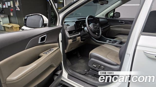 Kia Carnival 2024 — Şəkil 10/20