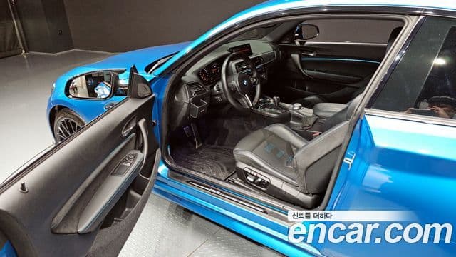 BMW M2 2020 — ფოტო 8/20