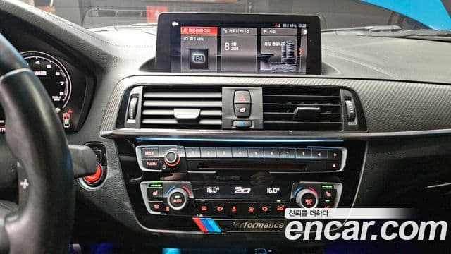 BMW M2 2020 — ფოტო 13/20