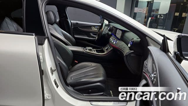 Mercedes-Benz CLS-Class 2020 — ფოტო 11/20