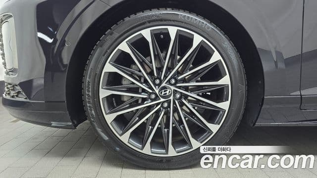 Hyundai Grandeur 2024 — ფოტო 5/20