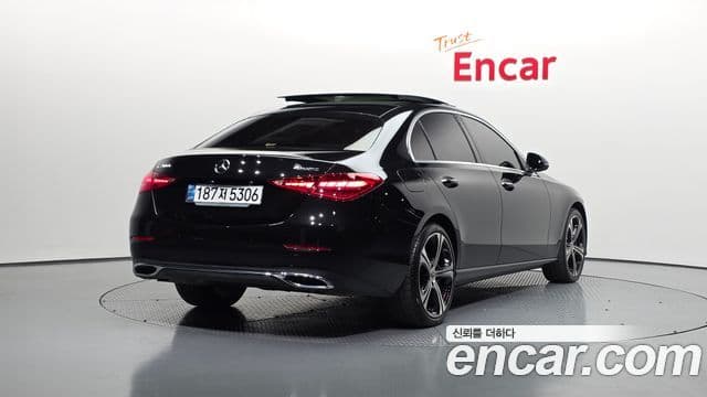 Mercedes-Benz C-Class 2023 — Şəkil 2/20