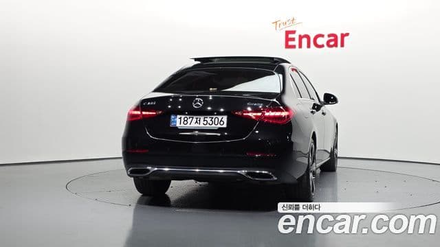 Mercedes-Benz C-Class 2023 — Şəkil 4/20