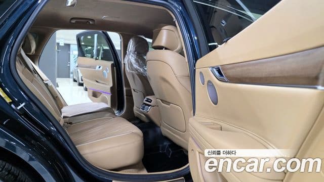Genesis Electrified G80 2025 — ფოტო 8/20