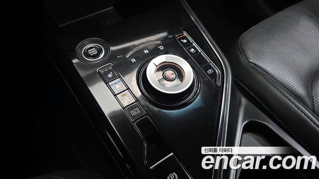 Kia Niro 2023 — ფოტო 9/20