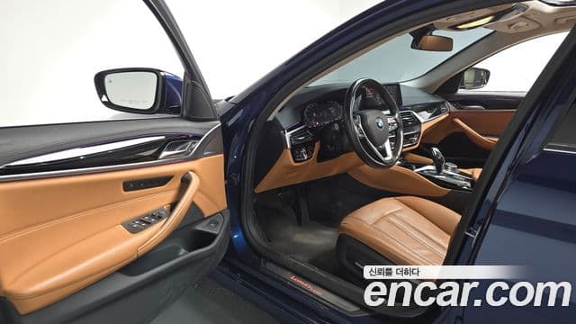 BMW 5 Series 2020 — Şəkil 10/20