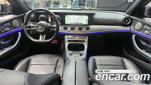 Mercedes-Benz E-Class 2022 — Фото 7/20