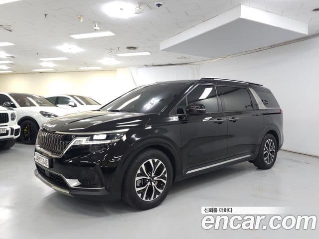 Kia Carnival 2022 — ფოტო 3/20