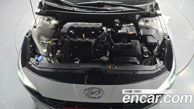 Hyundai The New Avante Hybrid 2021 — Şəkil 15/20