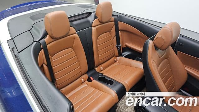 Mercedes-Benz C-Class 2019 — Şəkil 11/20