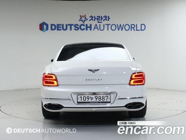 Bentley Flying Spur 2021 — ფოტო 3/20