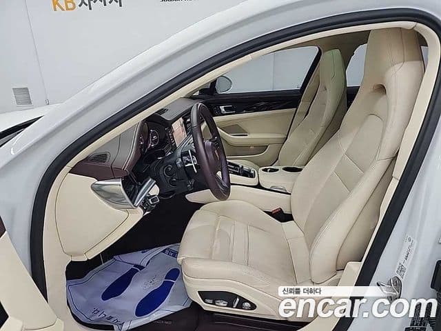 Porsche Panamera 2021 — Şəkil 11/18