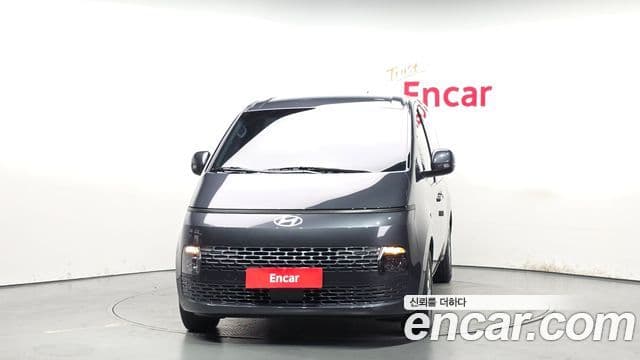 Hyundai Staria 2024 — ფოტო 3/20