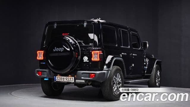 Jeep Wrangler 2022 — Şəkil 2/20