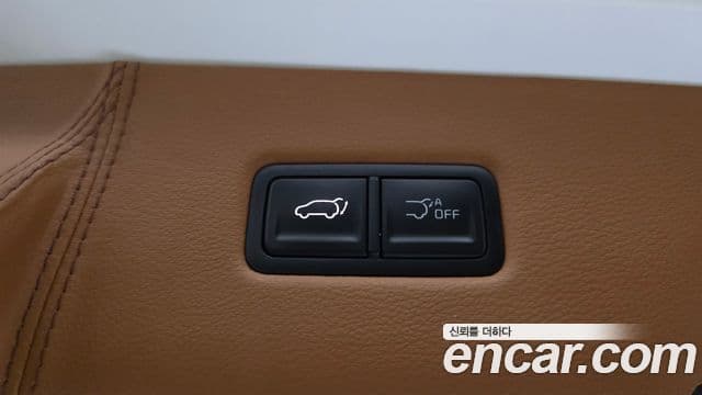 Kia Carnival 2025 — Фото 17/20