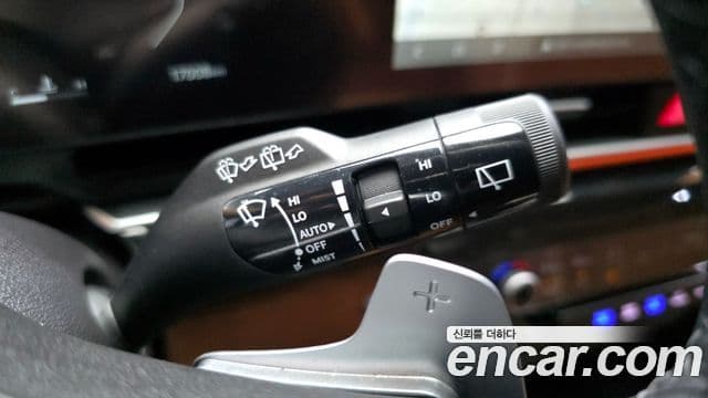 Kia Carnival 2025 — Фото 18/20