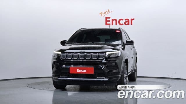 Jeep Compass 2022 — ფოტო 2/20