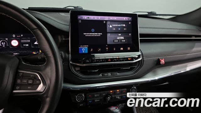 Jeep Compass 2022 — ფოტო 11/20