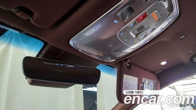 Genesis G90 2024 — ფოტო 17/20