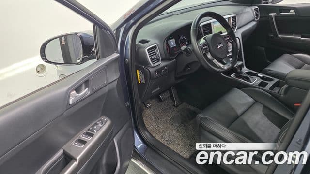 Kia Sportage The Bold 2020 — Фото 11/20