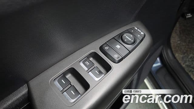 Kia Sportage The Bold 2020 — Фото 12/20
