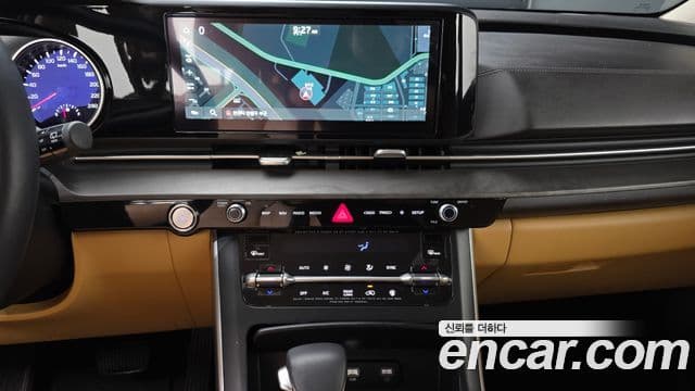 Kia Carnival 2022 — Фото 19/20