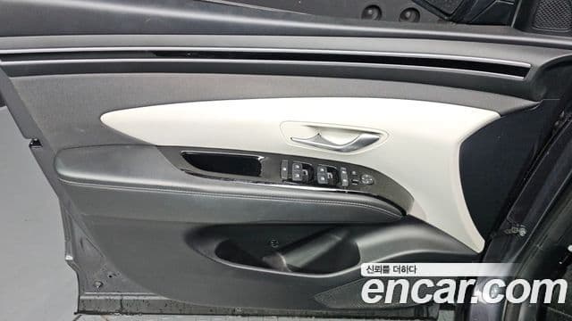 Hyundai Tucson Hybrid 2021 — Şəkil 16/30