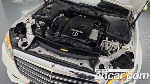 Mercedes-Benz E-Class 2019 — Şəkil 5/20