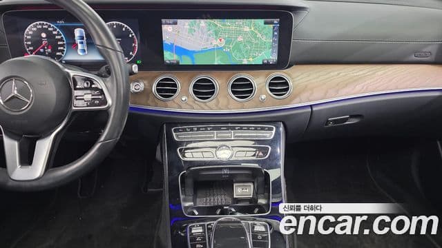 Mercedes-Benz E-Class 2019 — Şəkil 13/20