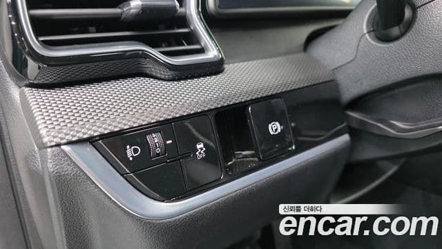 Kia Sportage 2023 — Фото 14/20