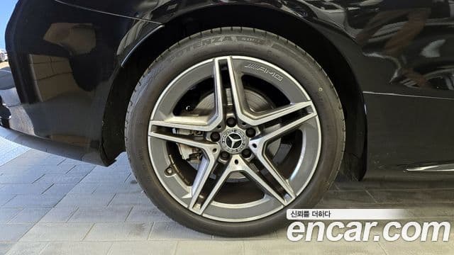 Mercedes-Benz C-Class 2019 — Şəkil 5/20