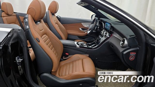 Mercedes-Benz C-Class 2019 — Şəkil 11/20