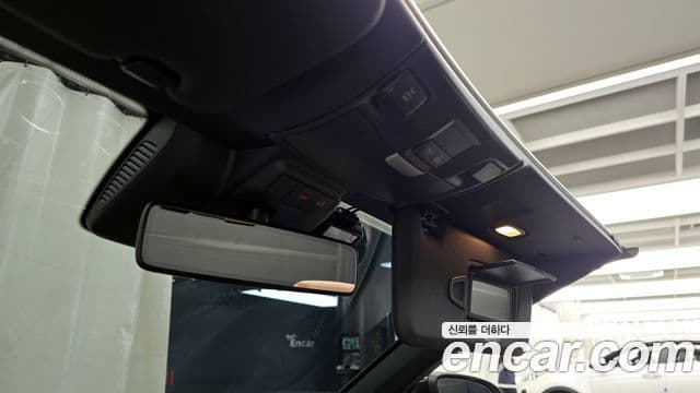 Mercedes-Benz C-Class 2019 — Şəkil 17/20