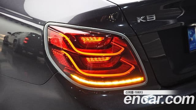 Kia The K9 2018 — Photo 16/34