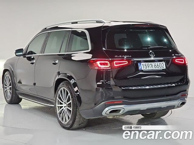 Mercedes-Benz GLS-Class 2023 — Photo 3/20