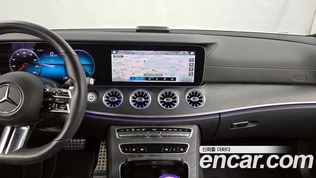Mercedes-Benz E-Class 2022 — Фото 12/20