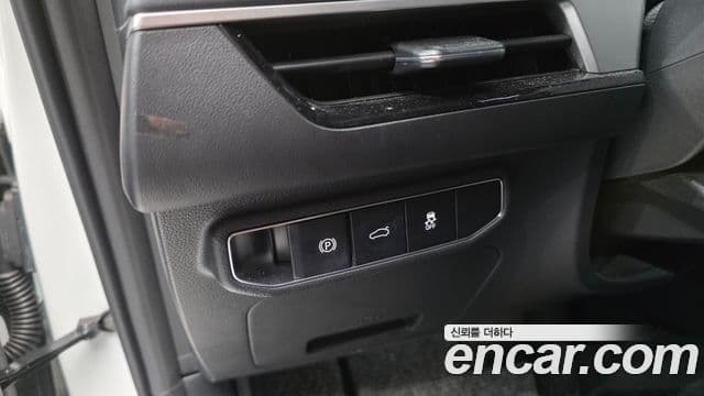 Kia K8 2025 — Şəkil 16/20