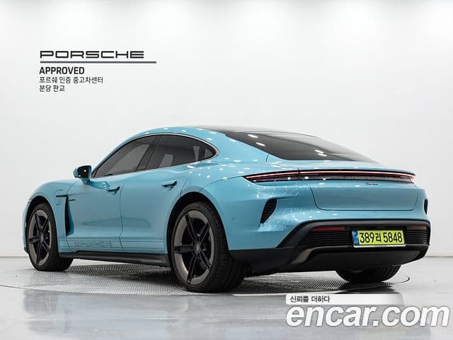 Porsche Taycan 2025 — ფოტო 7/20